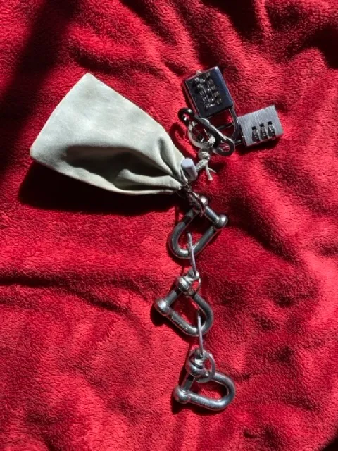 Shackles game
