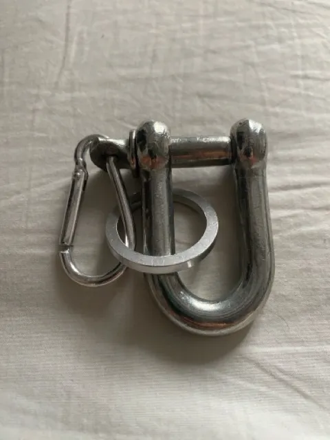 Shackle with carabiner clip