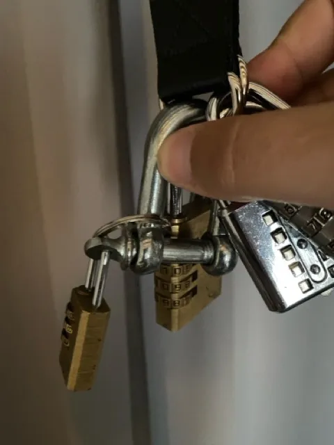 Shackle with combination lock